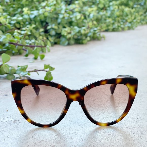 Gucci Cat 2 Sunglasses GG0460S